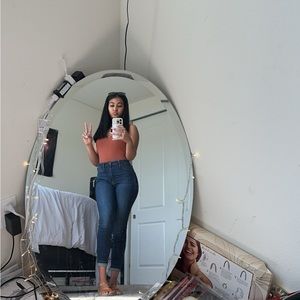 Meet your Posher, Angelina